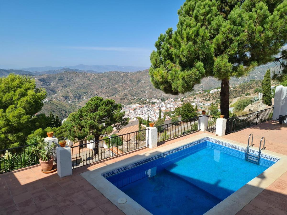 Lovely 2 Bed Apartment With Stunning Views & Pool Cómpeta Екстериор снимка